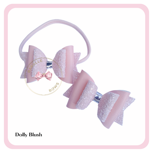 Add that extra touch of girly sweetness to your little girl's outfits with our Perfect Pastel Glitter Bows. Each bow measures 3.25/8cm.